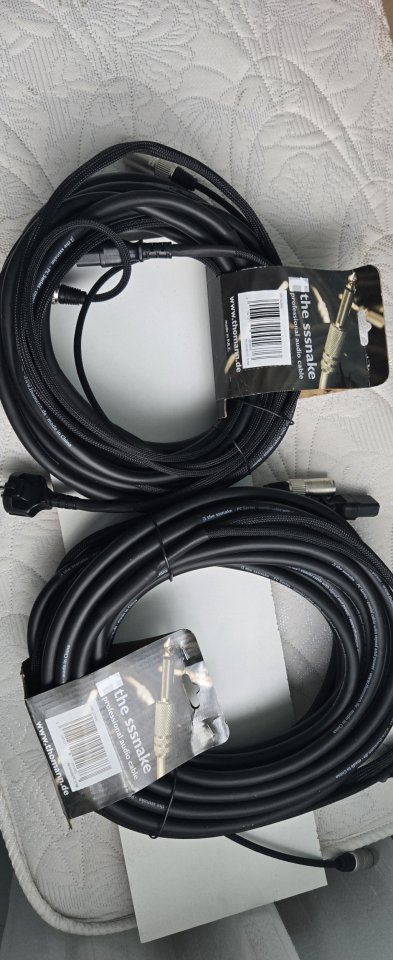 MANGUERAS MIXTAS PARA PA de segunda mano · Foto 1 de 3 · Madrid · 75 €