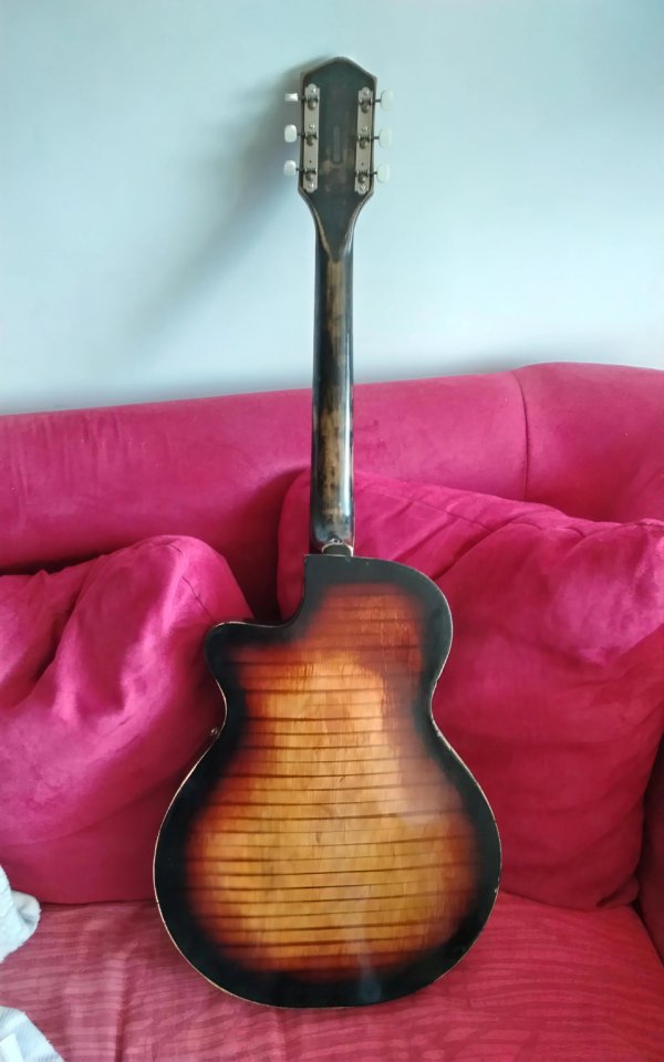 Guitarra Egmond años 60
