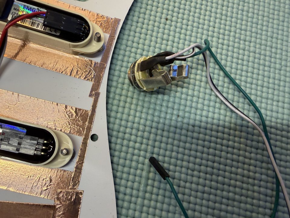 Golpeador cargado EMG G20 David Gilmour