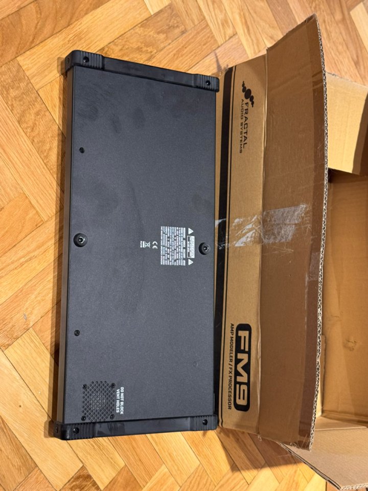 AXE FX FM9 Turbo. de segunda mano · Foto 2 de 4 · Madrid · 1850 €