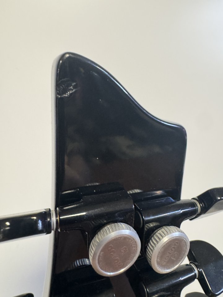 Schecter Blackjack 006 , 2005, mejorada, EMG 81/85, Gotoh locking tuners