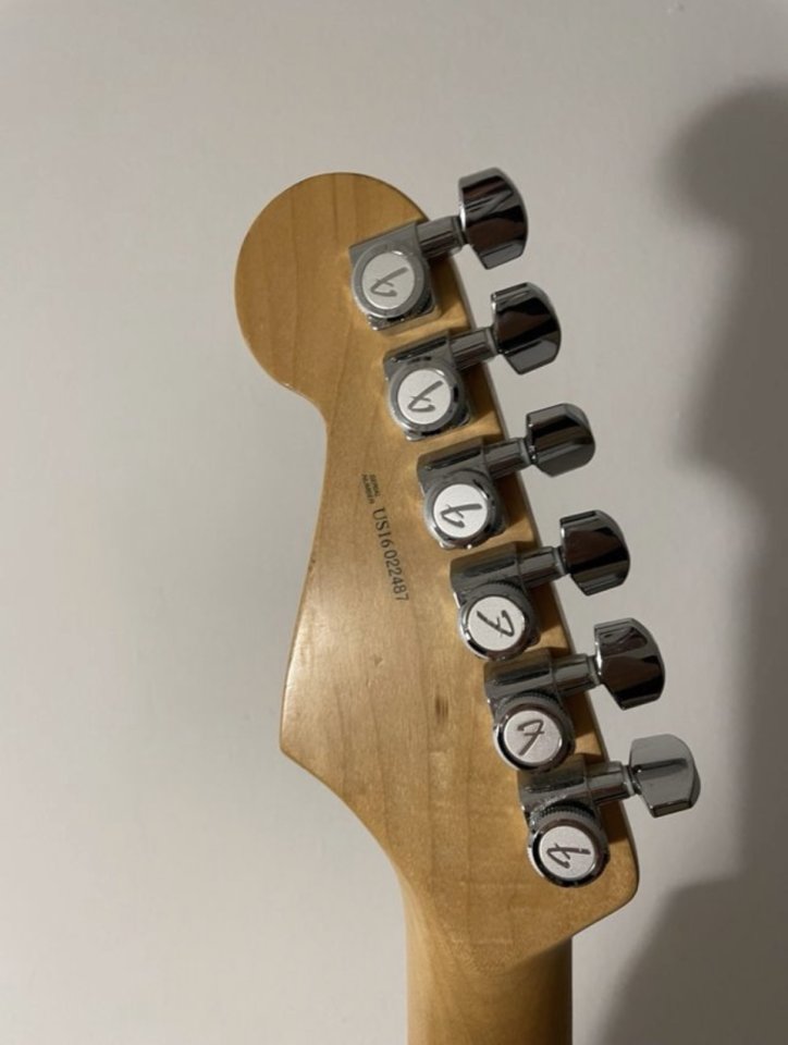 Fender Stratocaster Elite