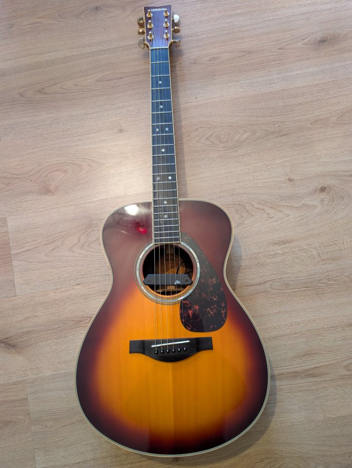 Guitarra acústica Yamaha ls16 Are