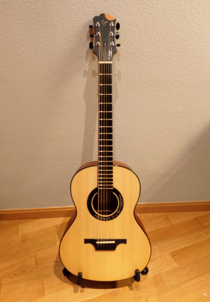 Guitarra acústica luthier Luis Guerrero (2400€) Modelo S