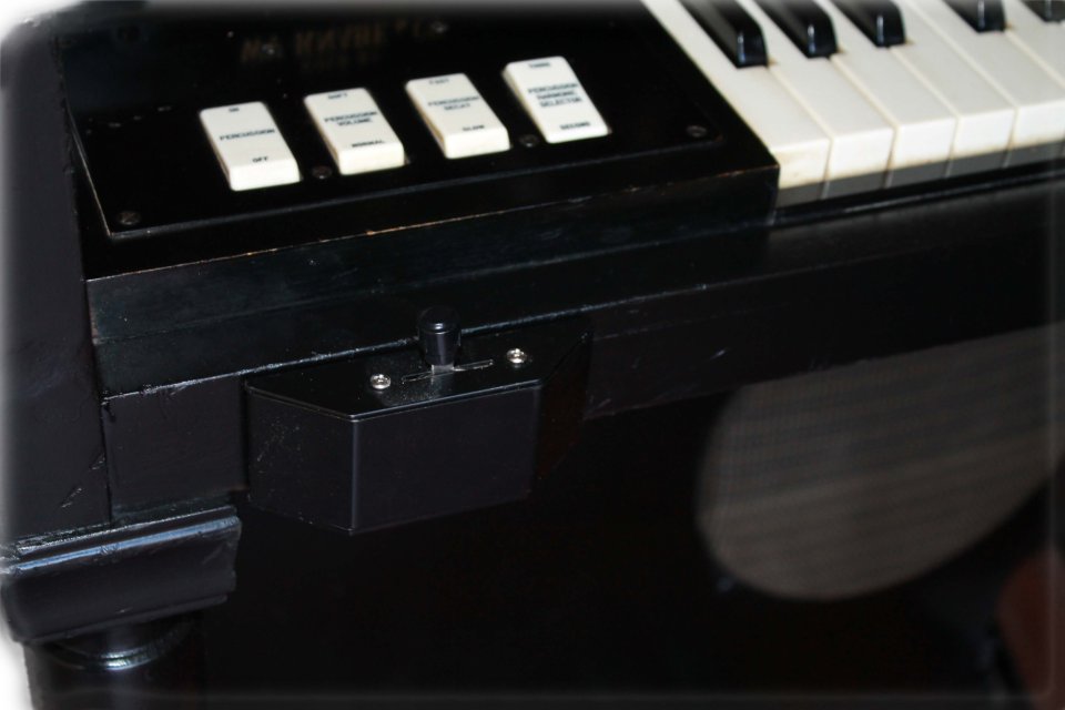 Hammond M3 de segunda mano · Foto 8 de 10 · Zaragoza · 1290 €