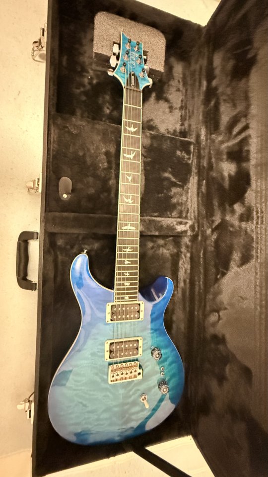 PRS SE Custom 24-08 Quilt – Lake Blue + estuche rígido. de segunda mano · Foto 10 de 10 · Sevilla · 800 €