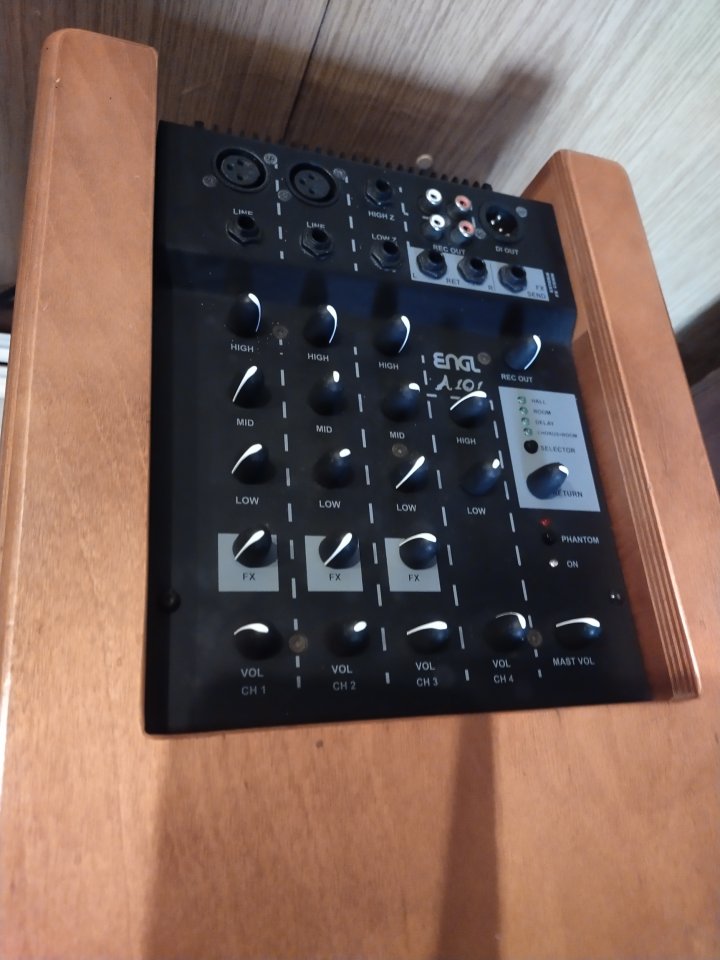 ENGL A 101 de segunda mano · Foto 4 de 10 · Valencia · 599 €