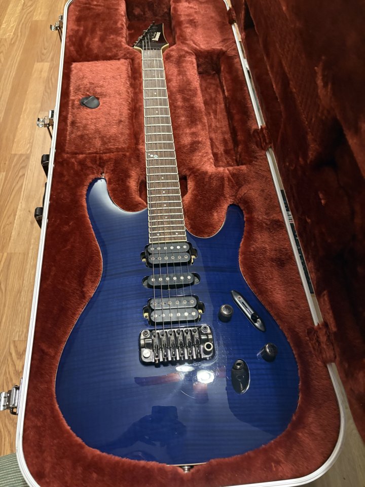 Ibanez SV5470F Prestige Japan – Venta o cambio por RG Prestige / Genesis de segunda mano · Foto 1 de 4 · Madrid