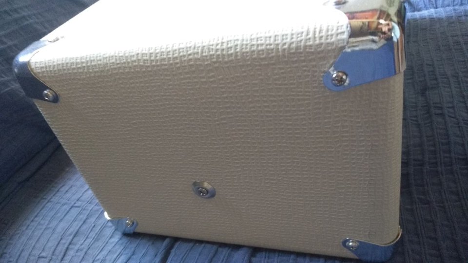 Ampli Harley Benton TUBE15 head Nuevo sin válvulas de segunda mano · Foto 6 de 6 · Valencia · 90 €
