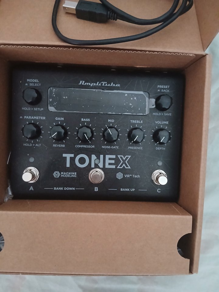Vendo Neural DSP Quad Cortex y ToneX impecables. de segunda mano · Foto 4 de 5 · Barcelona · 1220 €