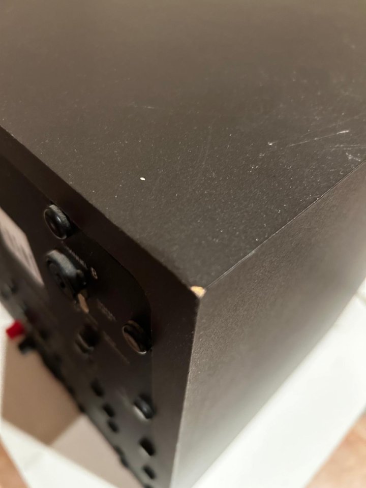 EVENT 20/20p. Monitores de respuesta plana (Campo cercano) autoamplificados