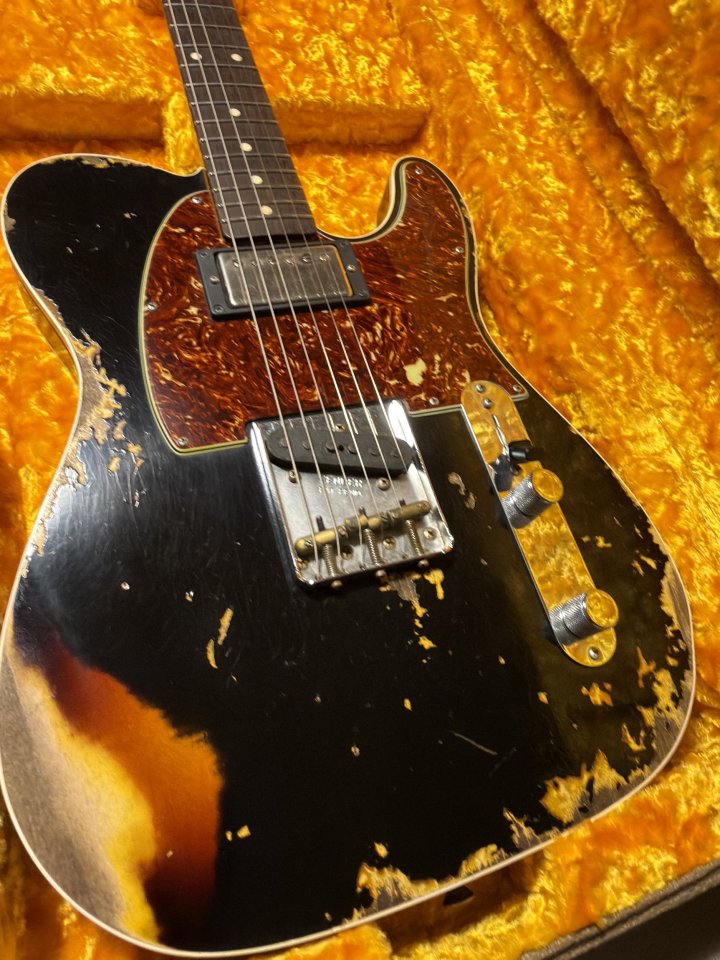 Fender Telecaster Custom Shop 60s Heavy Relic HS Black over Sunburst