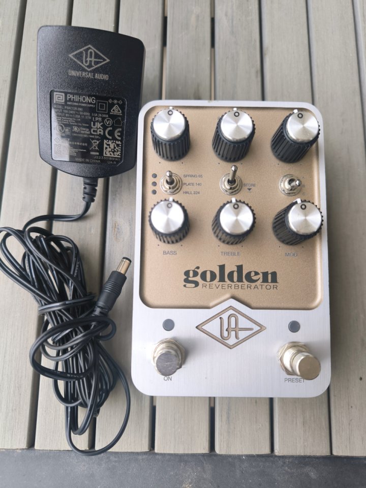 REBAJÓN UAFX Golden Reverb ¡Envío incluido!