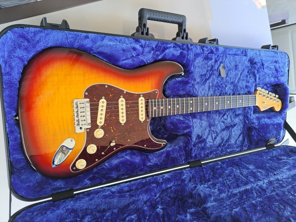 Fender Stratocaster Amercican Professional II 70th Anniversary.