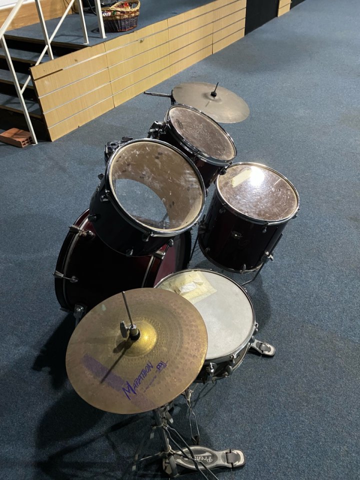 Premier Revolution 20'' Batería de 5 Piezas, Red Sparkle de segunda mano · Foto 6 de 7 · Alicante · 350 €