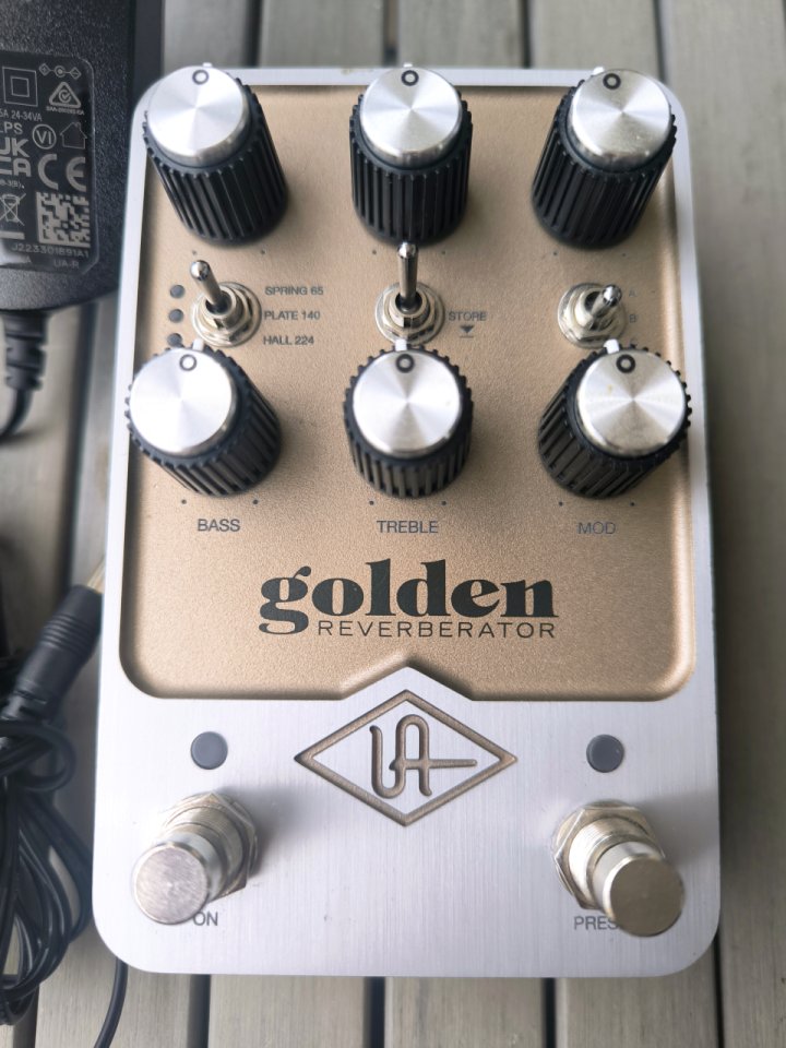 REBAJÓN UAFX Golden Reverb ¡Envío incluido!