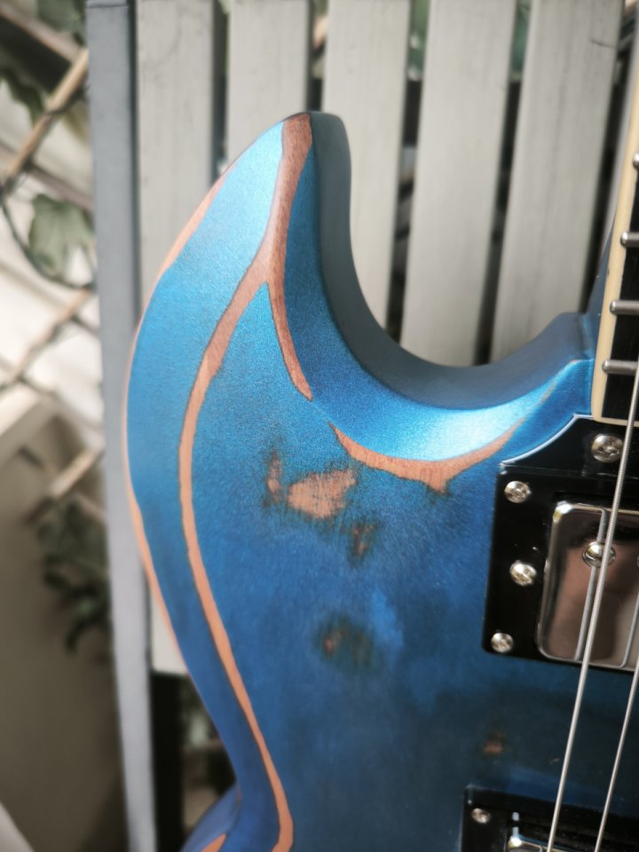 Guitarra estilo SG Heavy relic ¡NUEVA! y envío incluido de segunda mano · Foto 3 de 7 · Murcia · 250 €