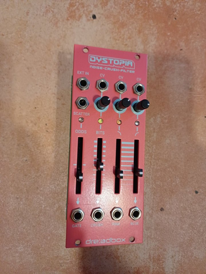 Dreadbox Dystopia Eurorack