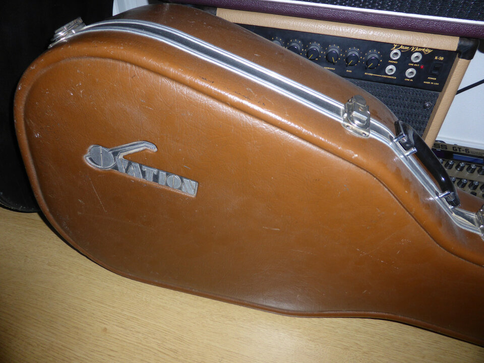 Ovation 1612 Custom Balladeer (1981)