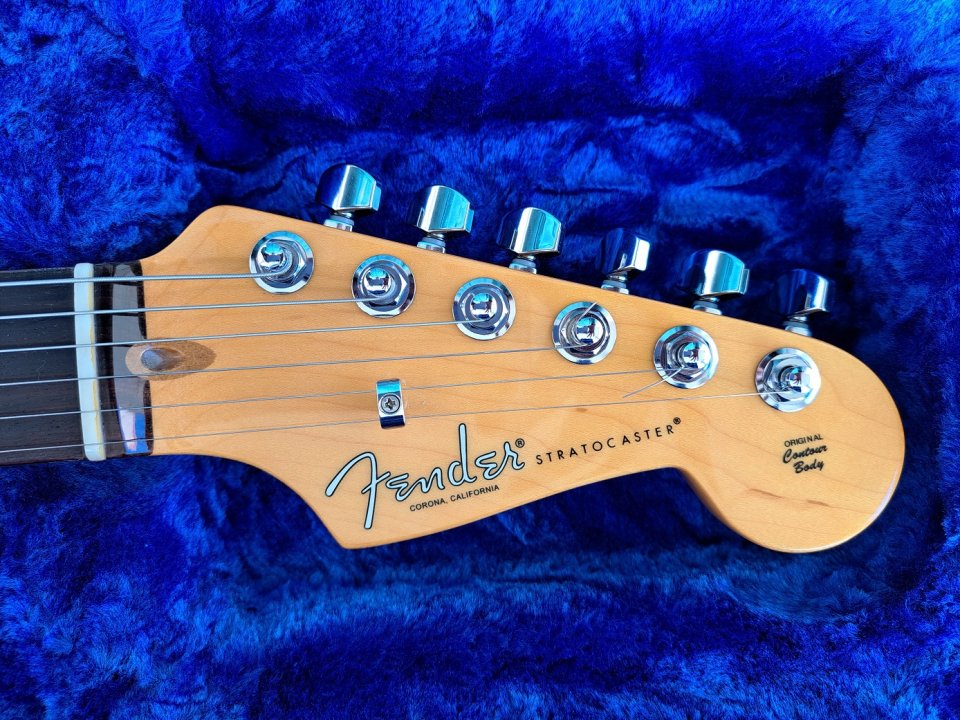 Fender Stratocaster Amercican Professional II 70th Anniversary.