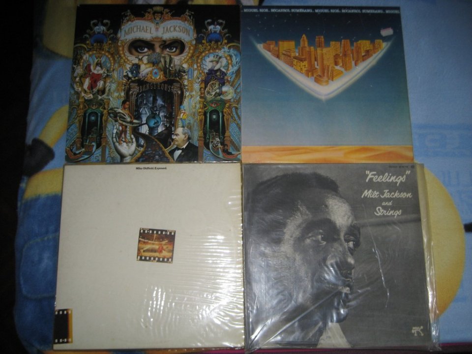 151 Vinilos por Guitarra. III