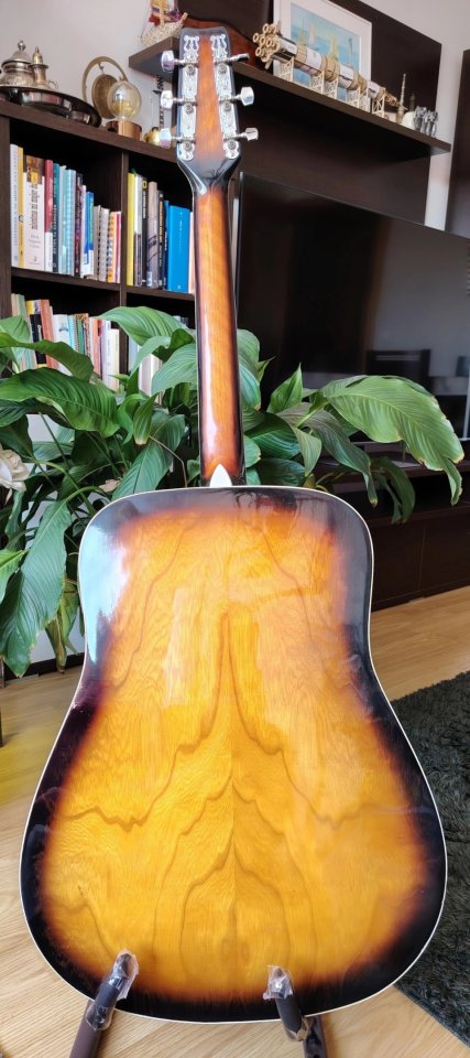 Guitarra acustica Andrew Gregory de segunda mano · Foto 2 de 10 · Madrid · 80 €