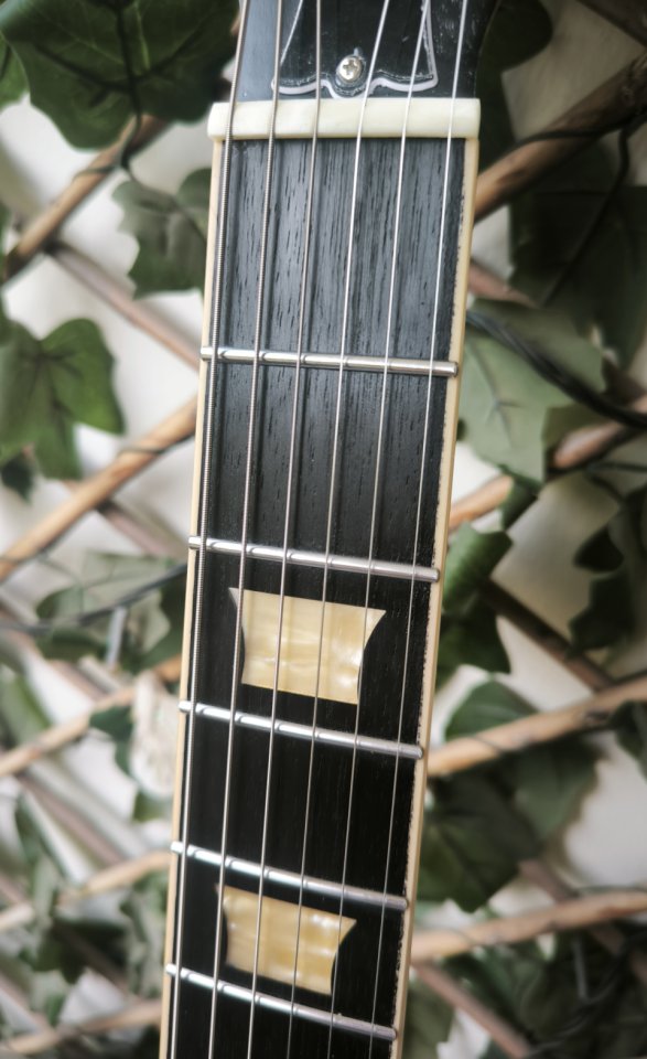 Guitarra estilo SG Heavy relic ¡NUEVA! y envío incluido de segunda mano · Foto 7 de 7 · Murcia · 250 €