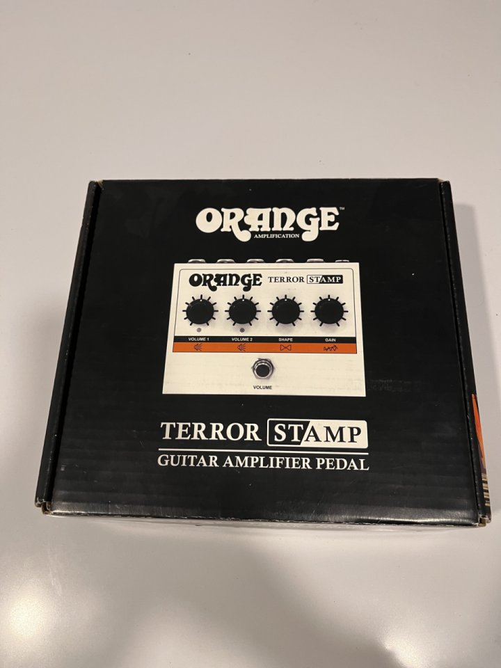 Orange Terror Stamp de segunda mano · Foto 4 de 4 · Madrid · 140 €