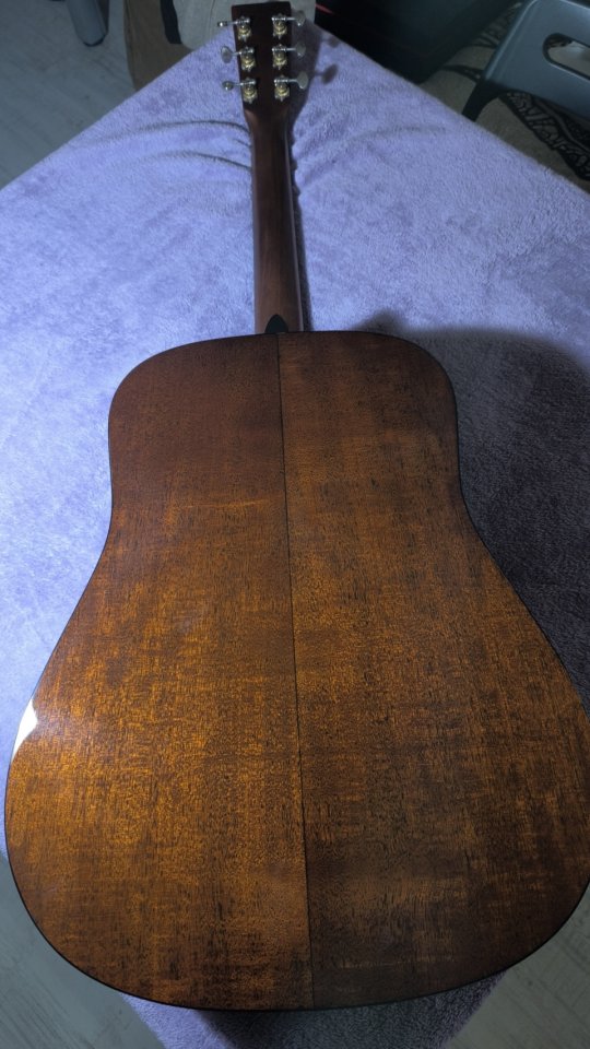 VENDO Guitarra Acústica MARTIN D18