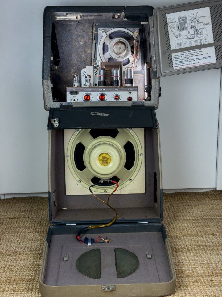 Unicornio!- Geloso G221(6V6) by Amptek + pantalla Filmosound -Celestion Cream de segunda mano · Foto 6 de 10 · Tarragona · 1500 €