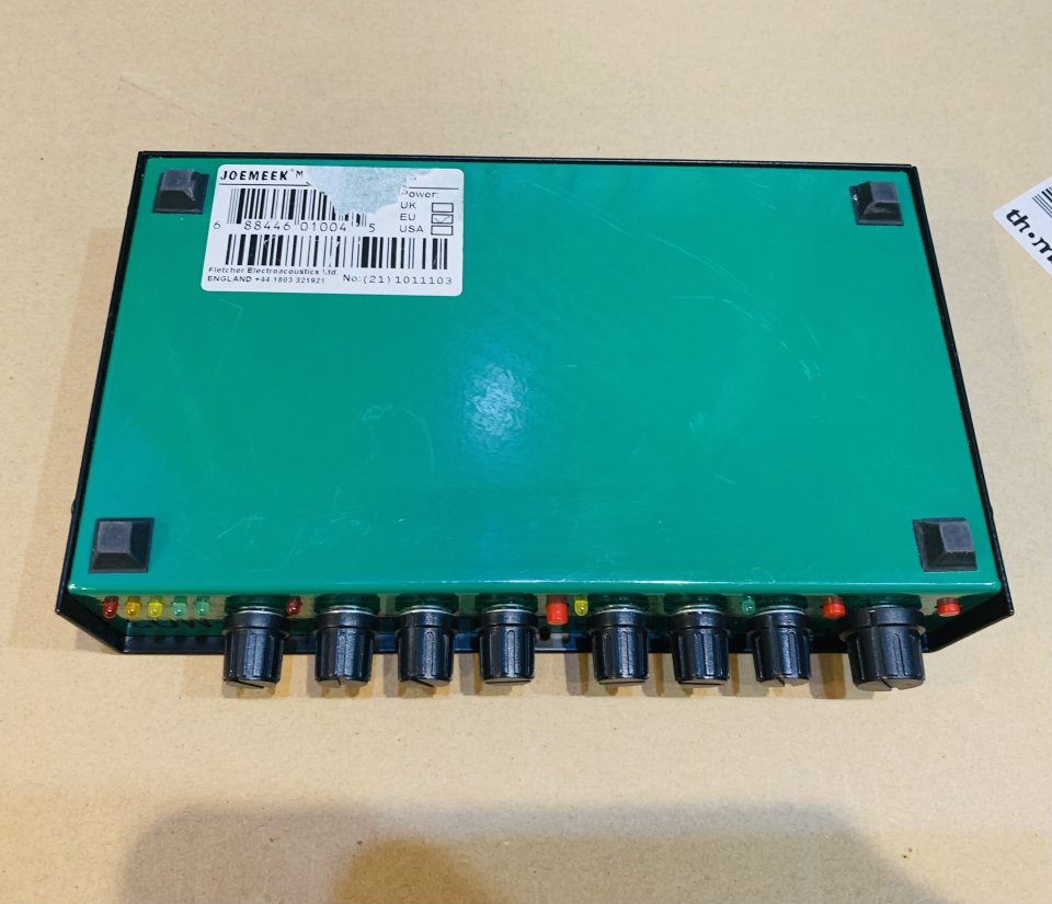 JoeMeek MQ3: Mic Preamp/Compressor/EQ