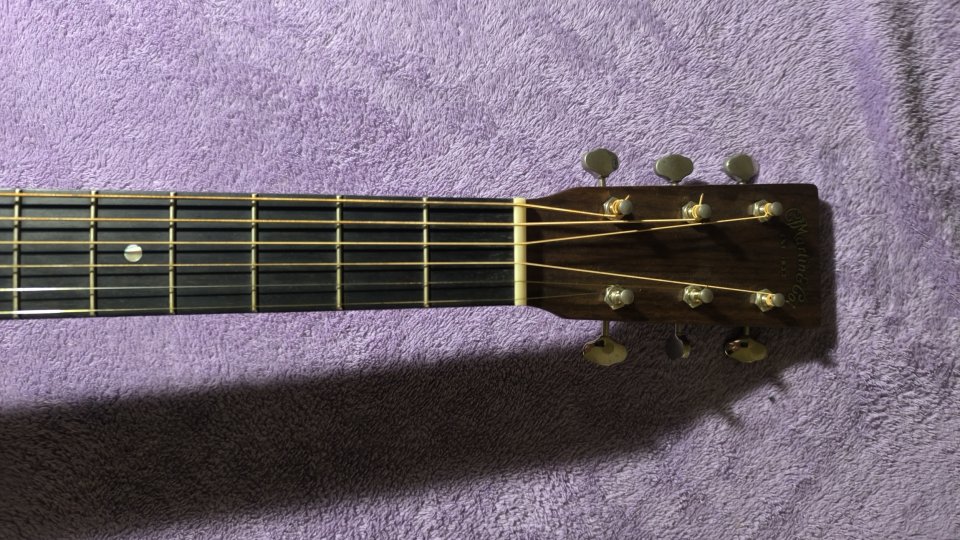 VENDO Guitarra Acústica MARTIN D18