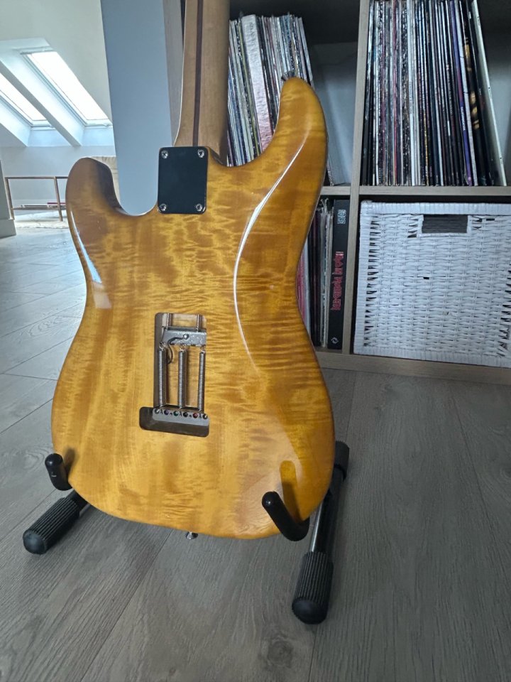 ESP Stratocaster NOS de segunda mano · Foto 6 de 10 · Madrid · 1250 €
