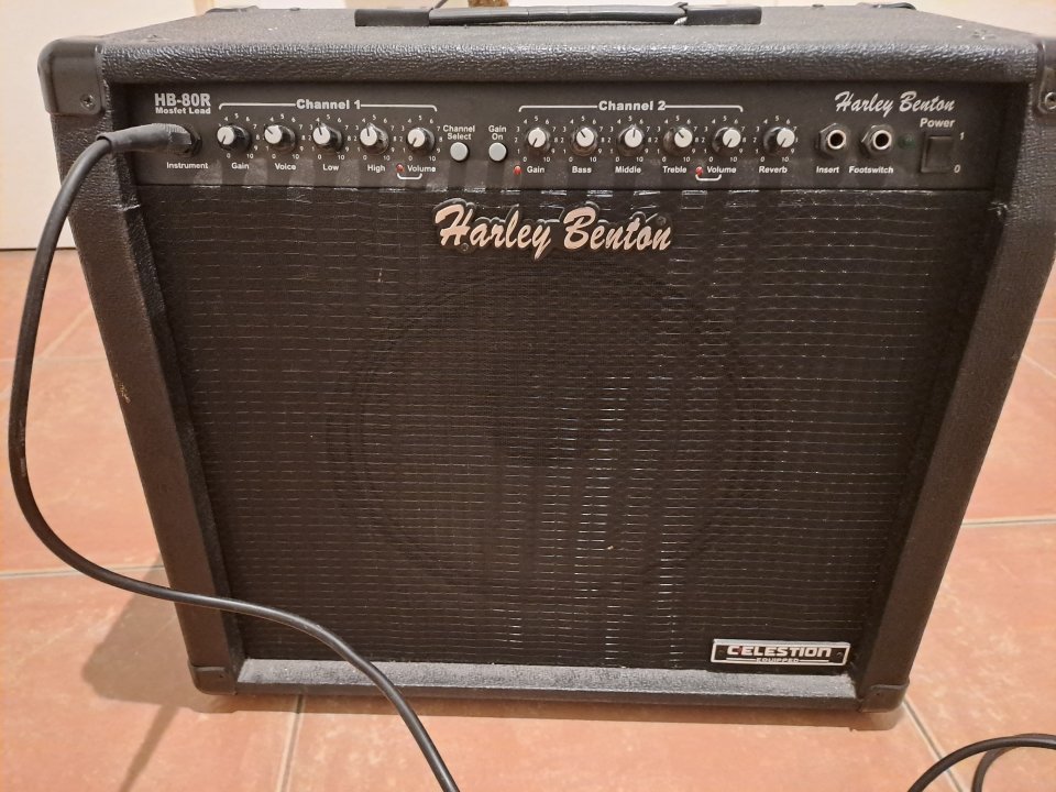 Amplificador combo Harley Benton 80R Celestion