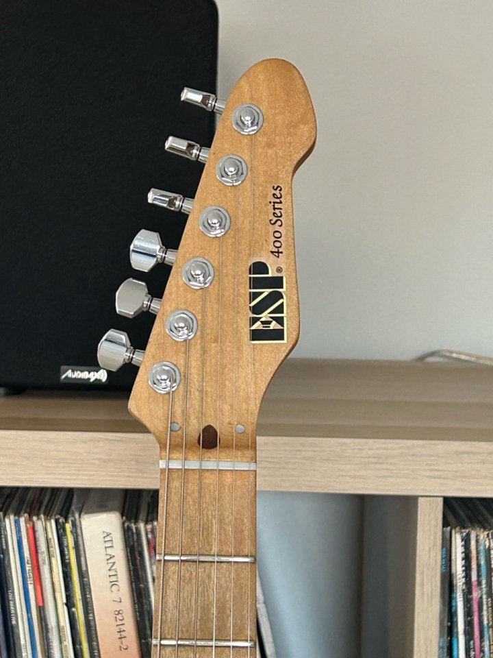 ESP Stratocaster NOS de segunda mano · Foto 7 de 10 · Madrid · 1250 €