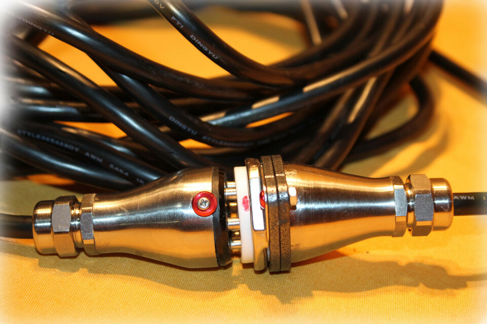 Hammond / Leslie Cable 6 Pin a 6 Pin.