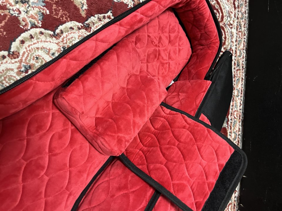 Funda Mammoth Royalg NUEVA de segunda mano · Foto 3 de 8 · Madrid · 95 €