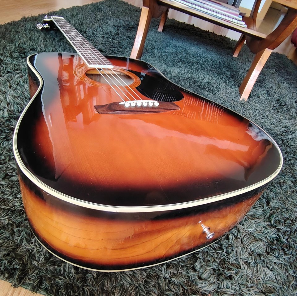 Guitarra acustica Andrew Gregory de segunda mano · Foto 10 de 10 · Madrid · 80 €