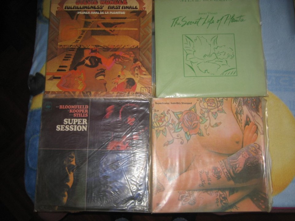 151 Vinilos por Guitarra. IV