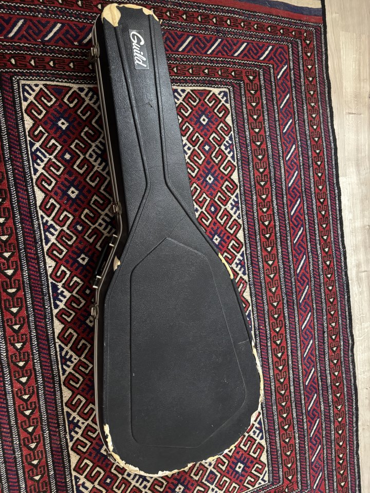 guild D40 de 1976 de segunda mano · Foto 8 de 9 · Madrid · 1400 €