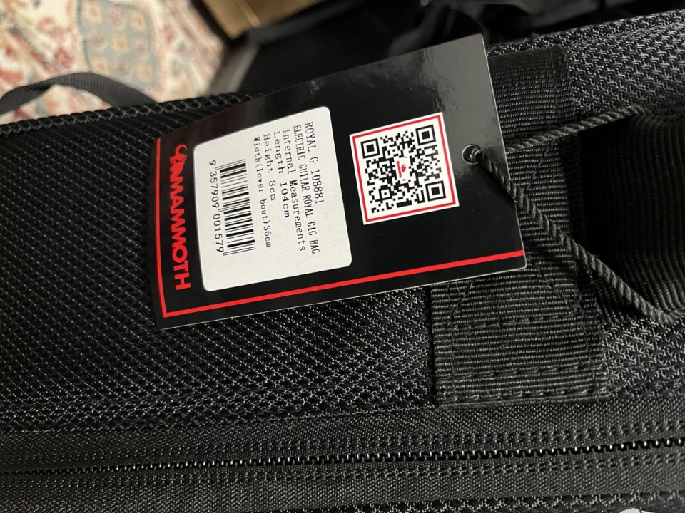 Funda Mammoth Royalg NUEVA de segunda mano · Foto 8 de 8 · Madrid · 95 €