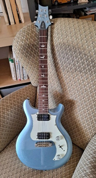 PRS Mira SE azul metalizado