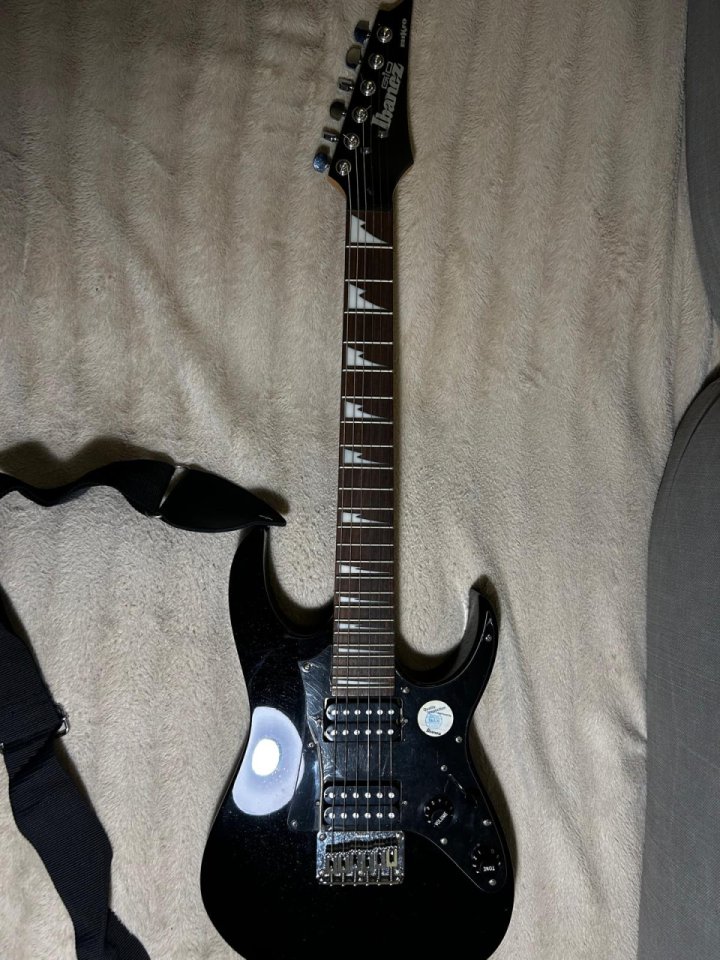 Ibanez GIO Mikro
