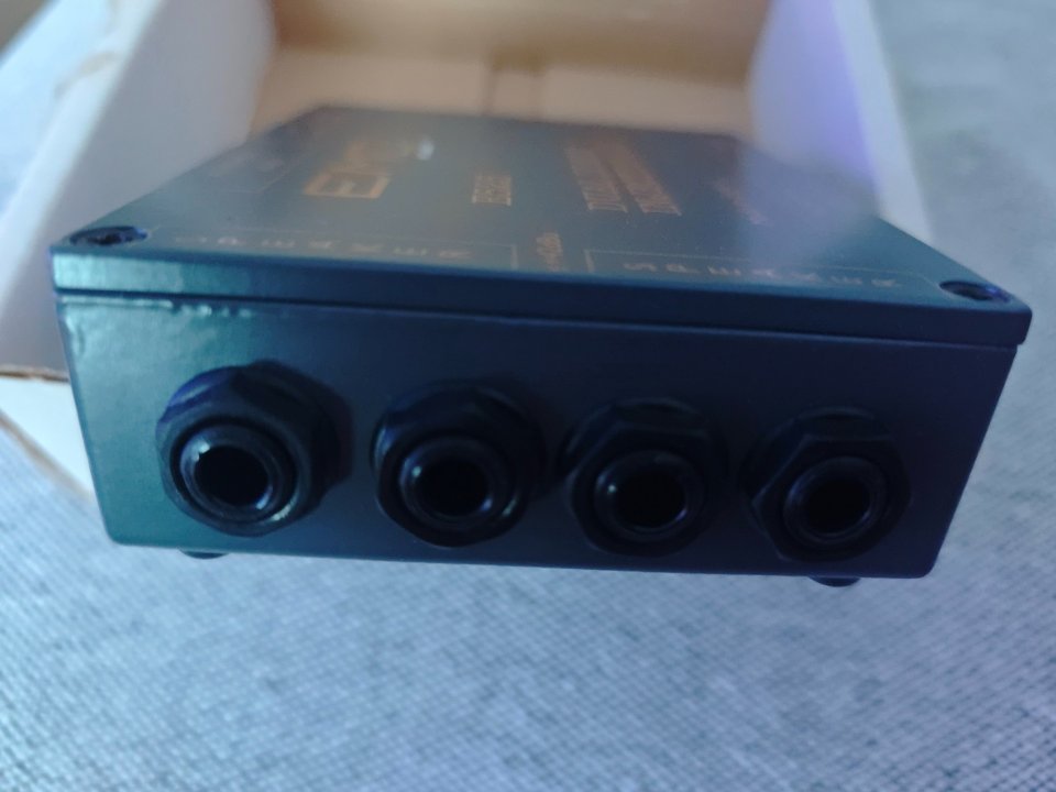 DI Box Emo by Canford