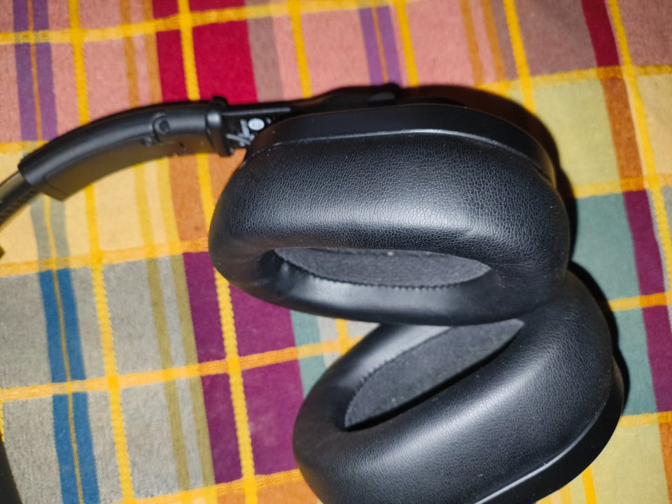 Austrian Audio hi-x20 de segunda mano · Foto 2 de 9 · Albacete · 75 €