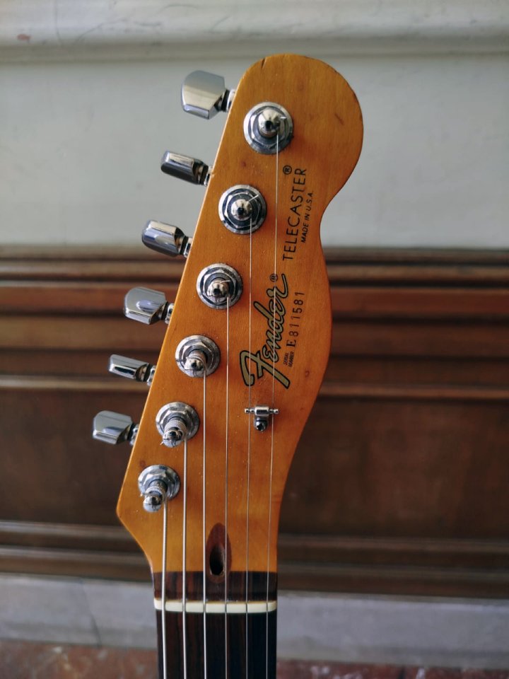 Fender American Standard Telecaster USA 1988 Black + Estuche de segunda mano · Foto 4 de 10 · Barcelona · 1950 €
