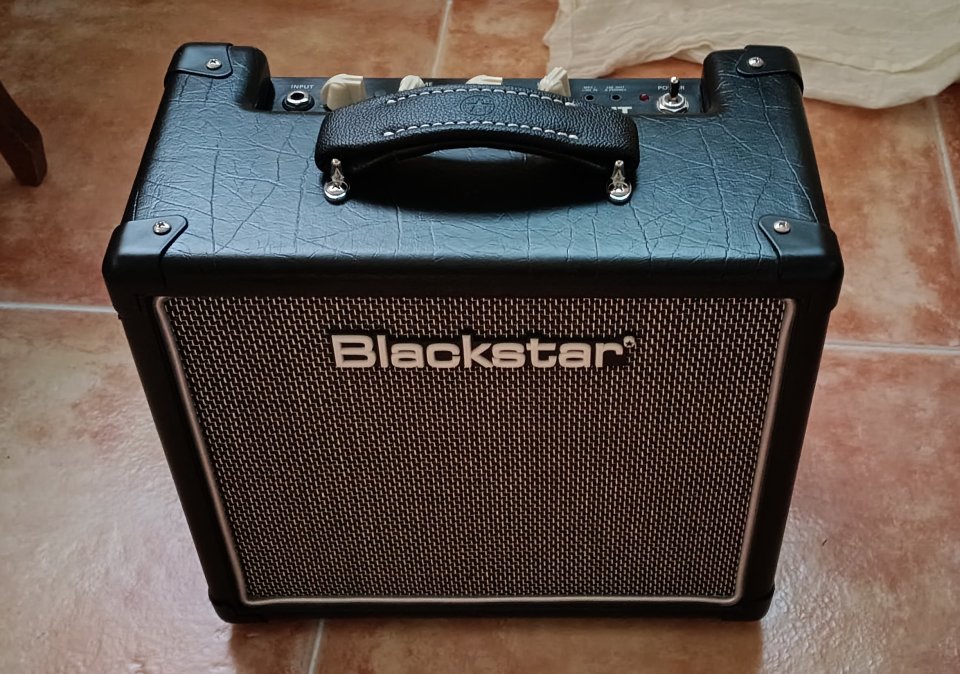 Amplificador Blackstar HT-1R MKII de segunda mano · Foto 3 de 5 · Madrid · 150 €