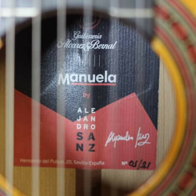 Alvarez & Bernal guitarra Manuela Alejandro Sanz