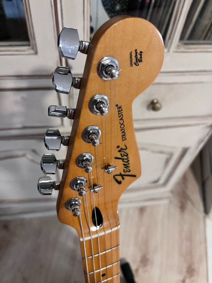 Fender Strat Mexican Standard modificada