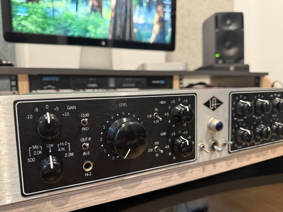 Universal Audio 6176 Channel Strip de segunda mano · Foto 2 de 3 · Valencia · 1600 €